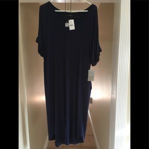 Dress/short capped sleeved